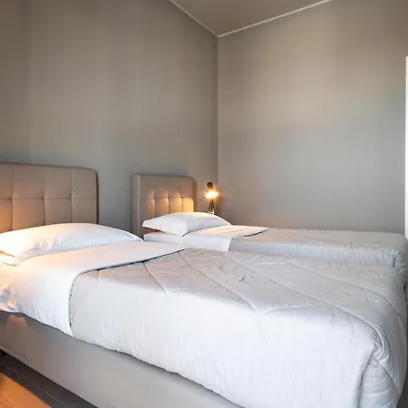 Aurum Citta Studi Apartmanhotel Milánó